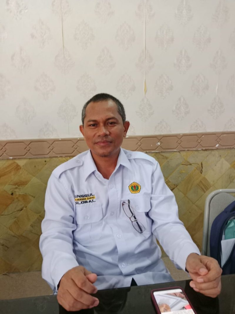 Foto : Dr muhaimin