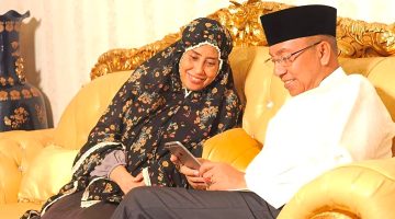Jangan Jadi Fitnah,” Wali Kota Bima Tegaskan Tak Ada Ipar ASN, Istri Sudah Mengabdi 33 Tahun